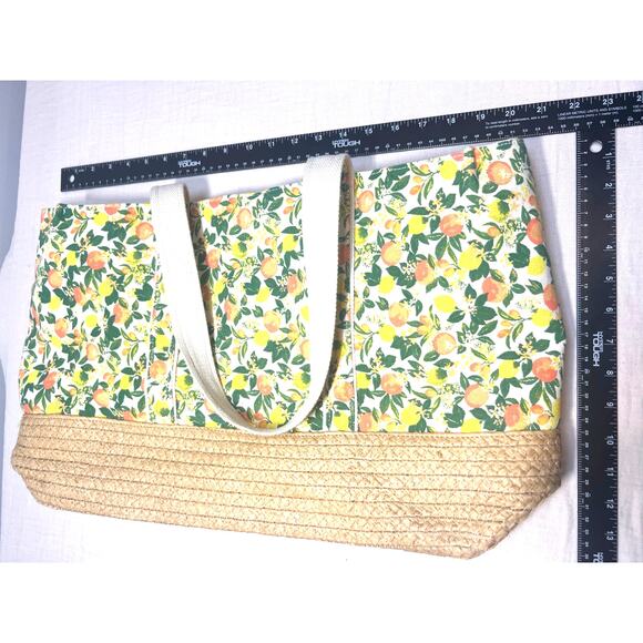 Martha Stuarts The Perfect Tote Citrus Floral Yellow Orange Matching Wrist Purse - Picture 4 of 7